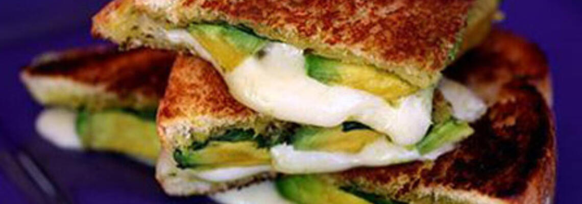 Grilled Cheese with Avocado and Spinach - Markon